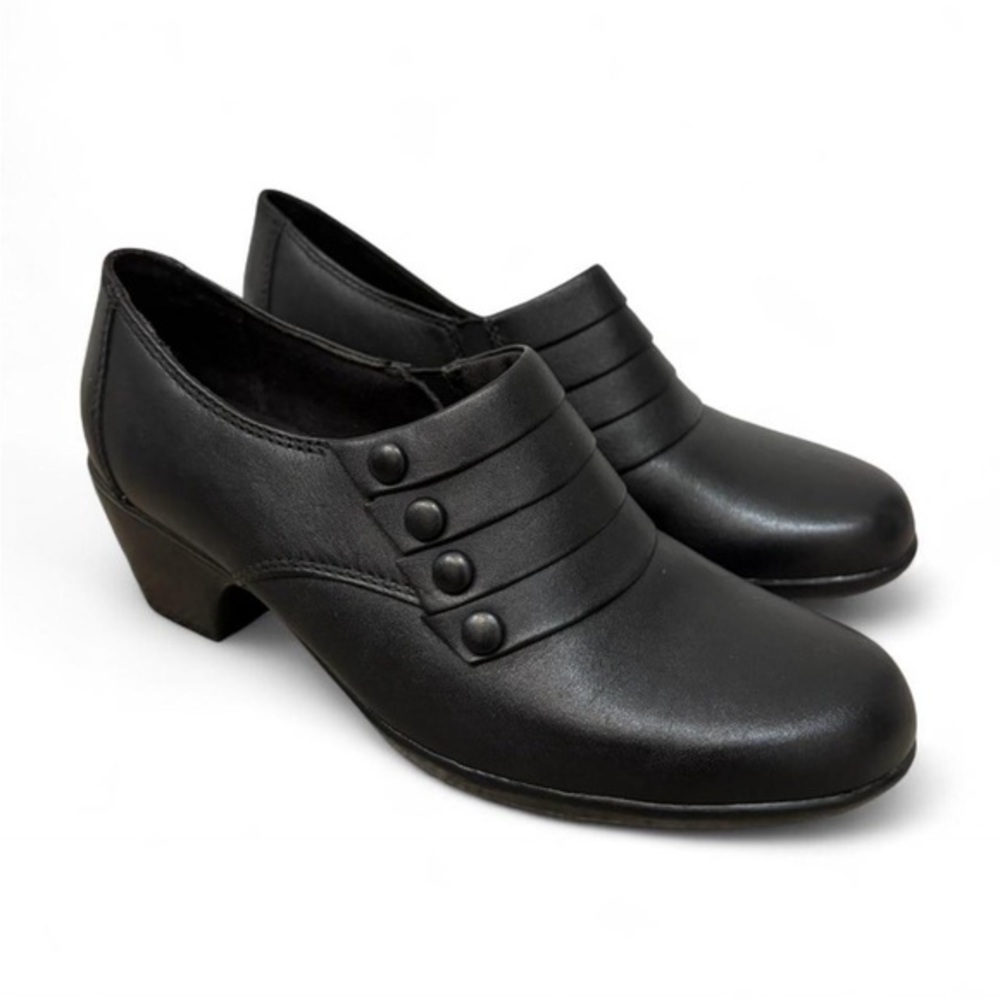 Women Clarks Bendables Black Leather Ingalls Falls Heeled Booties Shoes Size 7.5